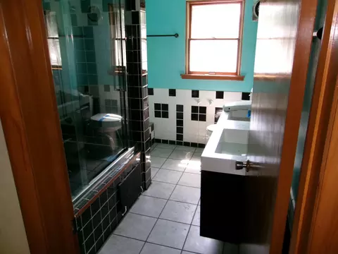 Bath - 509 12th St N, Wheaton, MN 56296 photo 1 of 2