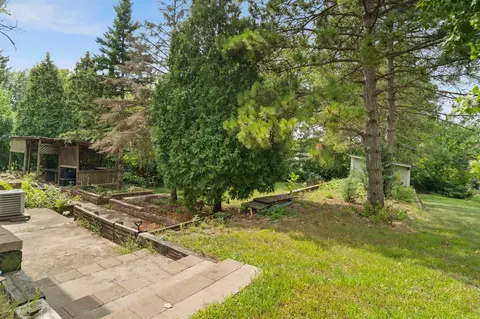Exterior - 2981 Pilot Knob Rd, Eagan, MN 55121 photo 6 of 16