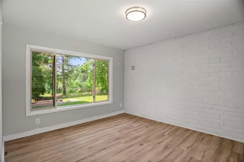 Bedroom - 2981 Pilot Knob Rd, Eagan, MN 55121 photo 4 of 12