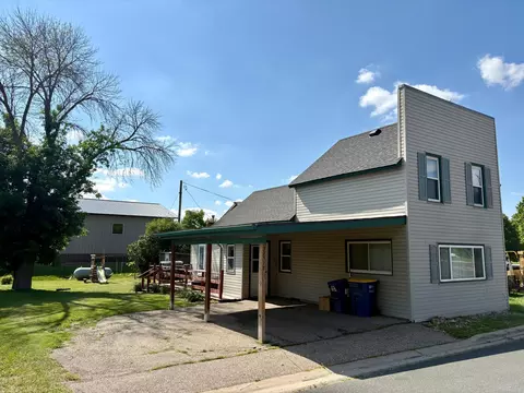 37517 Goodhue Ave, Dennison, MN 55018