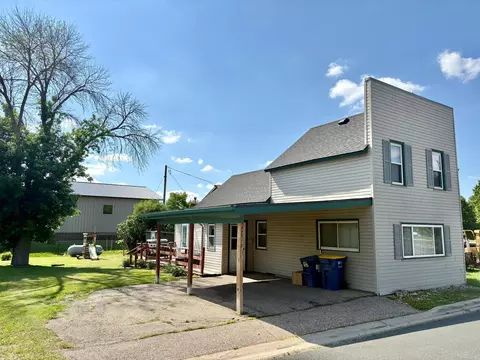 37517 Goodhue Ave, Dennison, MN 55018