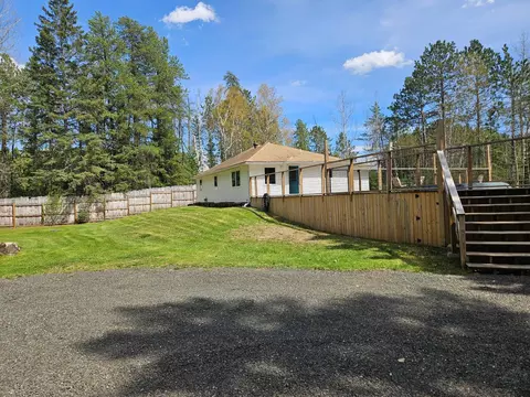 7931 Long Lake Rd, Eveleth, MN 55734