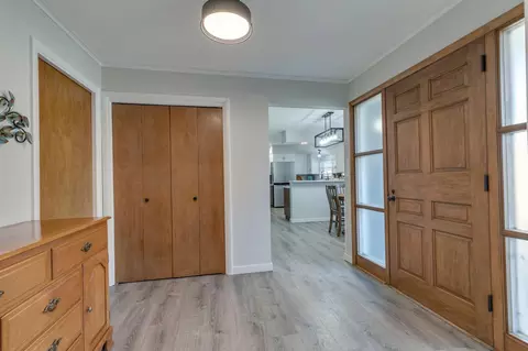 Entry Way - 1105 Florence Ln, Willmar, MN 56201 photo 1 of 2