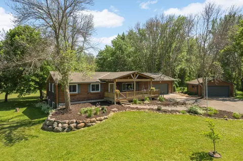 9523 10th St NE, Saint Michael, MN 55376
