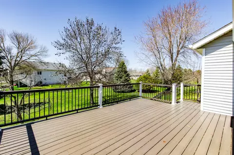 Exterior - 2715 33rd St S, Fargo, ND 58103 photo 6 of 12