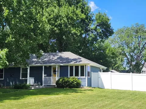 5437 Utah Ave N, New Hope, MN 55428