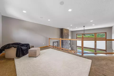 Entry Way - 11205 Circle Lake Ln, Faribault, MN 55021 photo 5 of 7