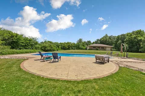 Exterior - 11205 Circle Lake Ln, Faribault, MN 55021 photo 6 of 18