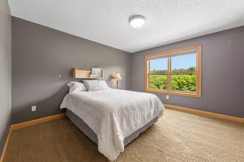 Bedroom - 11205 Circle Lake Ln, Faribault, MN 55021 photo 3 of 8