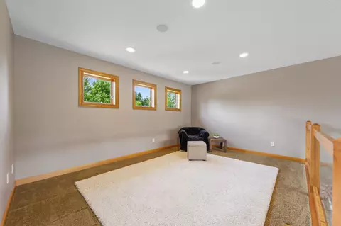 Living - 11205 Circle Lake Ln, Faribault, MN 55021 photo 5 of 11