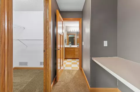 Entry Way - 11205 Circle Lake Ln, Faribault, MN 55021 photo 6 of 7