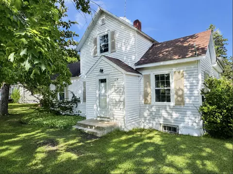 214 Oak St, Gonvick, MN 56644