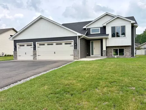 38313 Harder Ave, North Branch, MN 55056