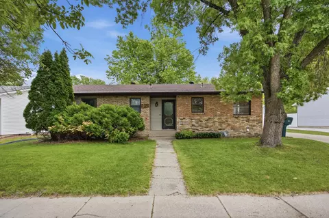 901 2nd St E, West Fargo, ND 58078