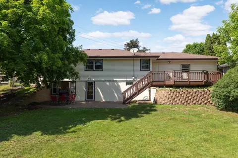 Exterior - 8336 Ewing Rd, Bloomington, MN 55431 photo 4 of 6