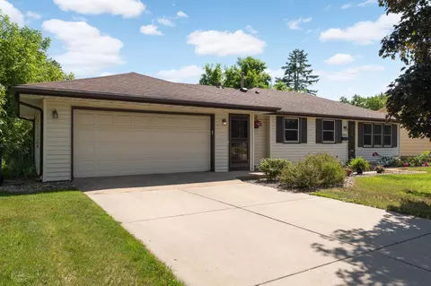 8336 Ewing Rd, Bloomington, MN 55431