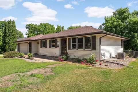 Exterior - 8336 Ewing Rd, Bloomington, MN 55431 photo 5 of 6