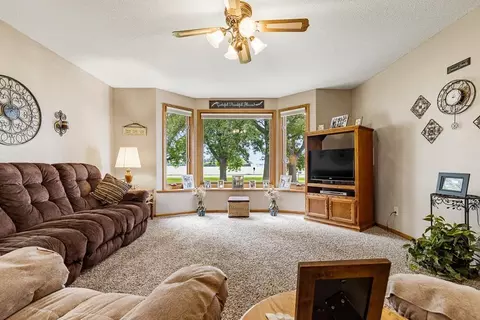Living - 2693 225th Ave, Marshall, MN 56258 photo 3 of 7