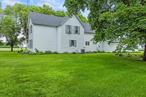 Exterior - 2693 225th Ave, Marshall, MN 56258 photo 5 of 14