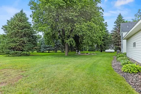 Exterior - 2693 225th Ave, Marshall, MN 56258 photo 3 of 14