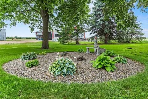 Exterior - 2693 225th Ave, Marshall, MN 56258 photo 6 of 14
