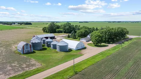 2693 225th Ave, Marshall, MN 56258