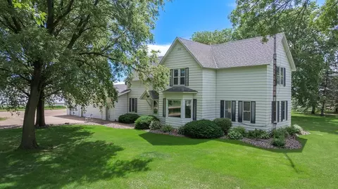 Exterior - 2693 225th Ave, Marshall, MN 56258 photo 13 of 14