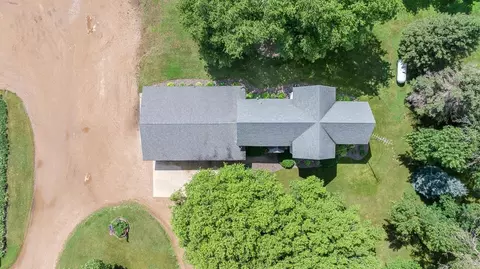 View/Area - 2693 225th Ave, Marshall, MN 56258 photo 7 of 10