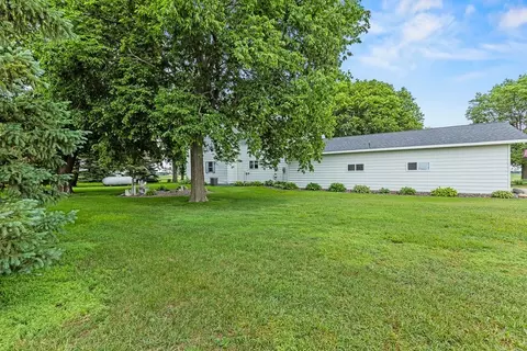 Exterior - 2693 225th Ave, Marshall, MN 56258 photo 4 of 14