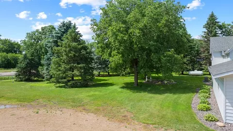 Exterior - 2693 225th Ave, Marshall, MN 56258 photo 9 of 14