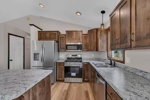 Kitchen - 807 Prateria Ave, Avon, MN 56310 photo 2 of 3
