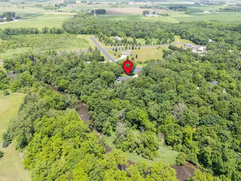 11655 Castle Bluff Ln SW, Stewartville, MN 55976
