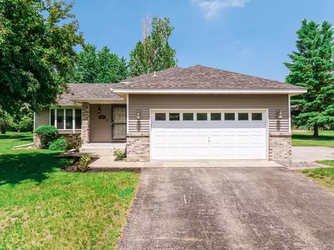 703 Watab Ct, Sartell, MN 56377