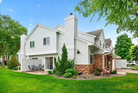 Exterior - 1897 N Ruby Ct #53, Eagan, MN 55122 photo 3 of 4