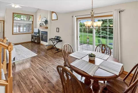 Dining - 1897 N Ruby Ct #53, Eagan, MN 55122 photo 4 of 5