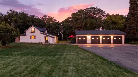 17300 Interlachen Dr NE, Ham Lake, MN 55304