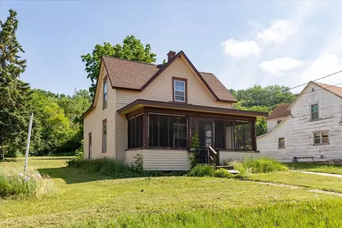 1831 Bush St, Red Wing, MN 55066