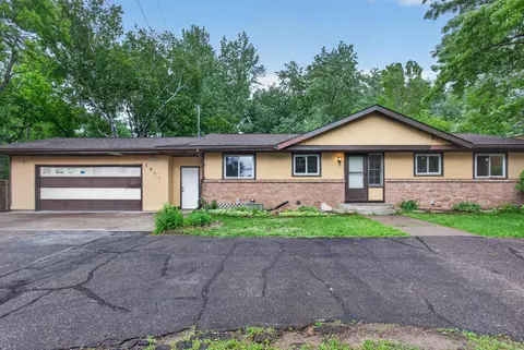 3921 Williston Rd, Minnetonka, MN 55345