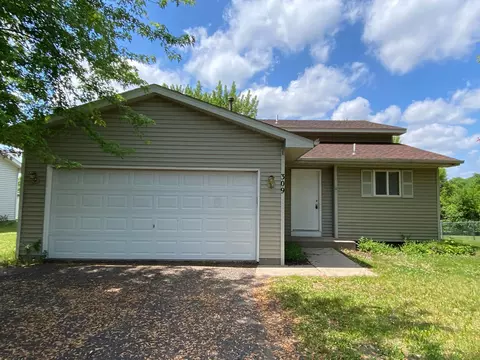 309 13th Ave NE, Buffalo, MN 55313