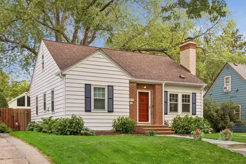 5517 Pleasant Ave, Minneapolis, MN 55419
