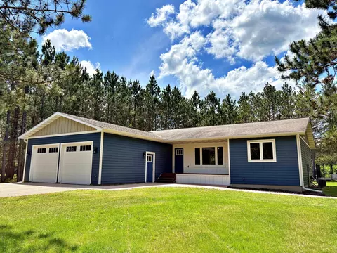 37215 Pine Cone Dr, Menahga, MN 56464