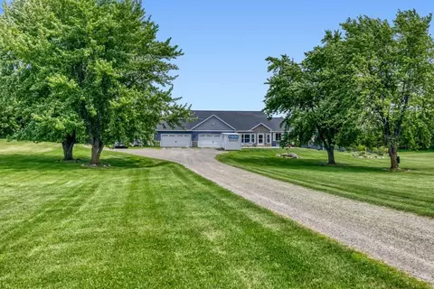 Exterior - 10620 Cain Rd, Rogers, MN 55374 photo 2 of 4