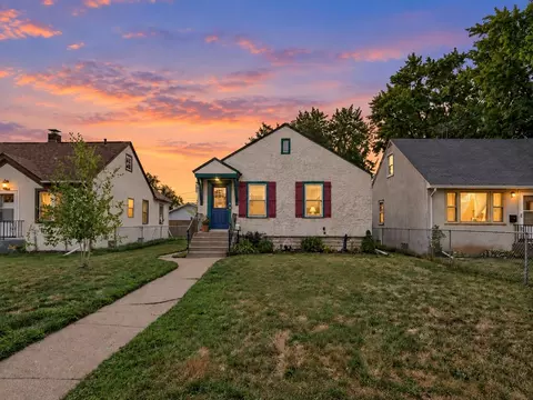 1110 5th Ave S, South Saint Paul, MN 55075