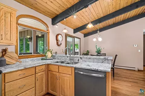 4314 Peabody Ln, Duluth, MN 55804 photo 17