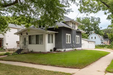 628 4th Ave SE, Rochester, MN 55904