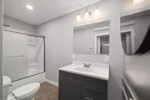 Bath - 202 N 2nd St, Darwin, MN 55324 photo 1 of 3