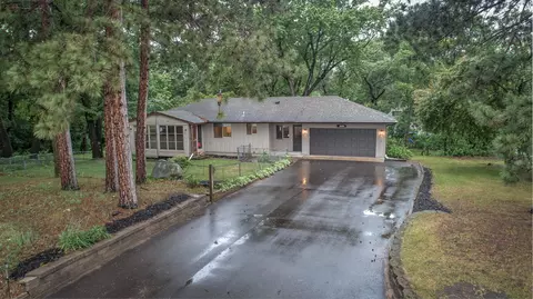 2605 Main St S, Cambridge, MN 55008
