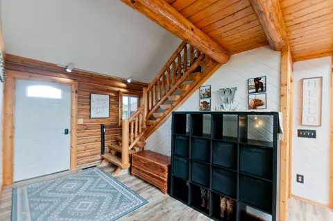 Entry Way - w15991 Random Ridge Road, Weyerhaeuser, WI 54895 photo 2 of 7