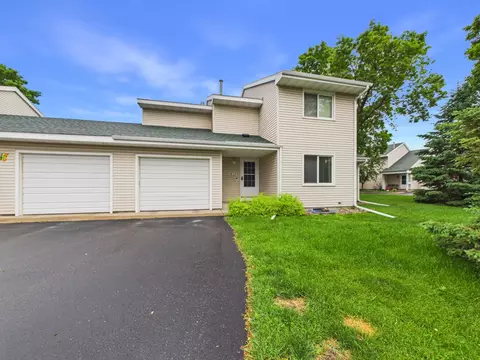 1613 25th Ave N, Saint Cloud, MN 56303