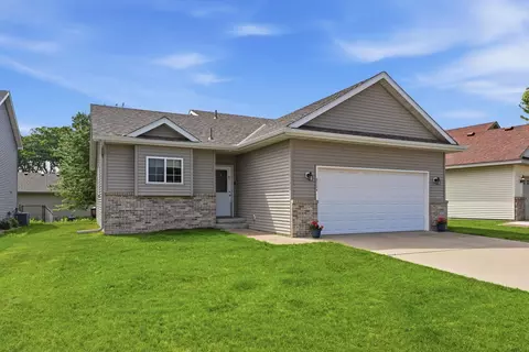 Exterior - 2526 43rd Ave S, Saint Cloud, MN 56301 photo 2 of 10